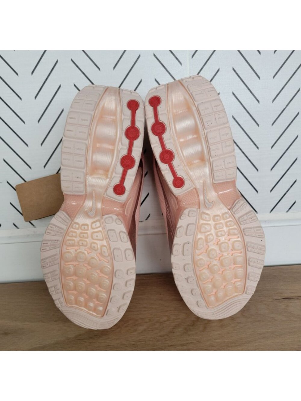 ✨Nike Air Max DN Low Sz 8.5 Men's Shoes Sneakers Peach Washed Coral HV4861-601✨ - Picture 5 of 10
